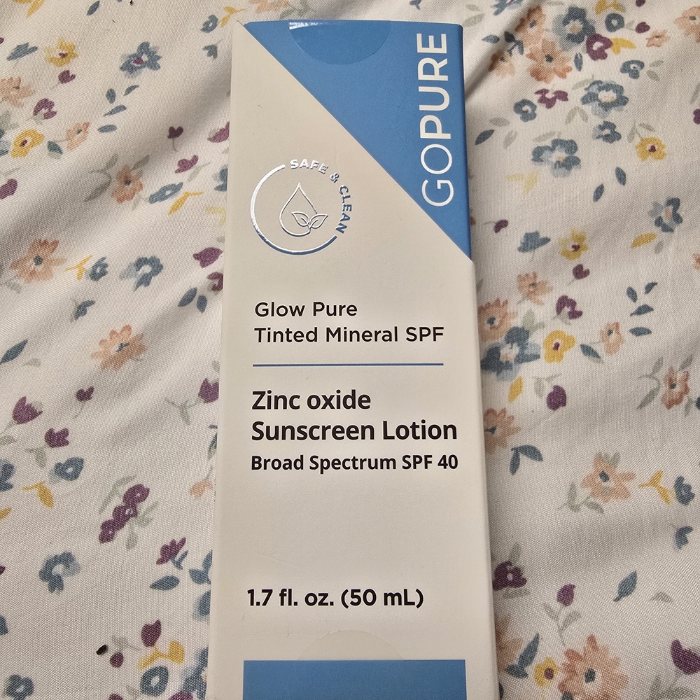 GoPure Tinted Mineral SPF Sunscreen Lotion